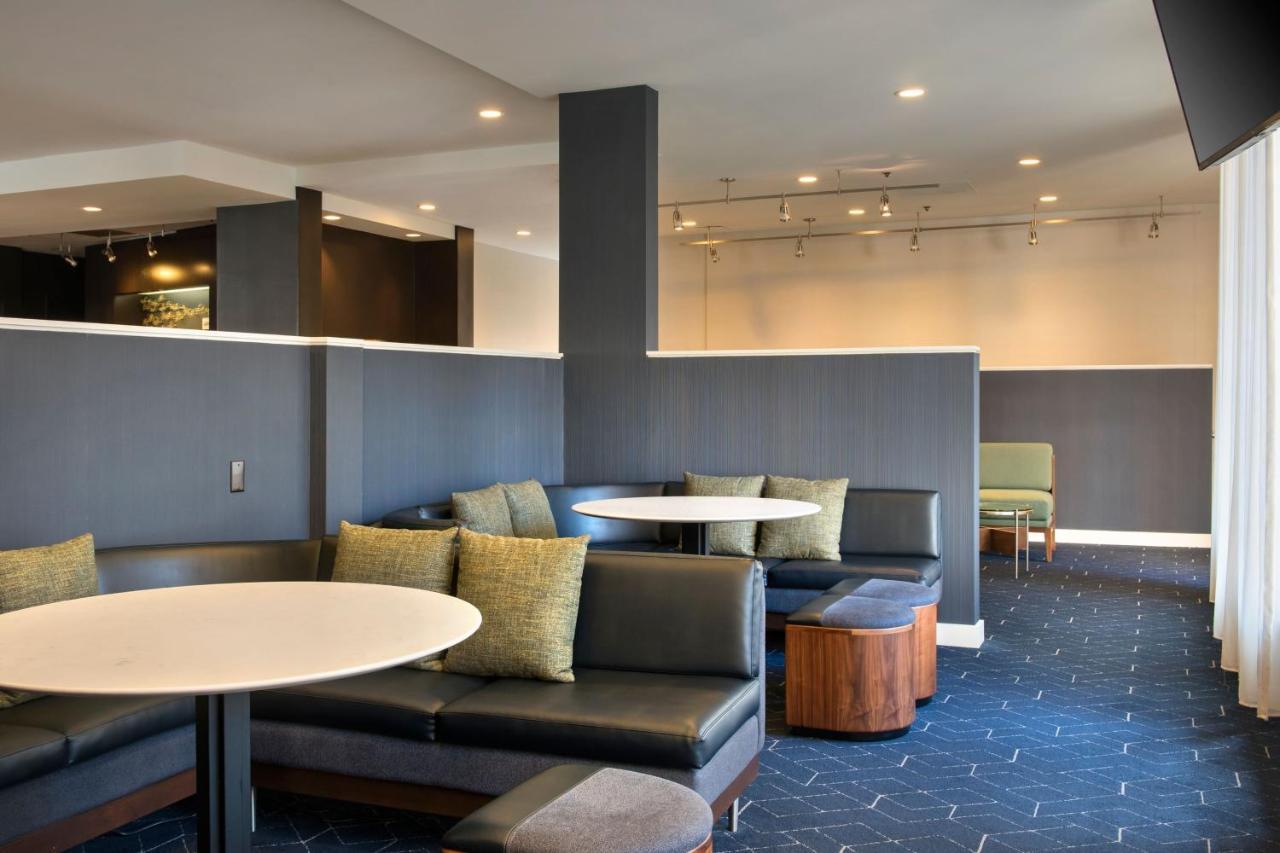 Courtyard By Marriott Baltimore Hunt Valley Exterior photo